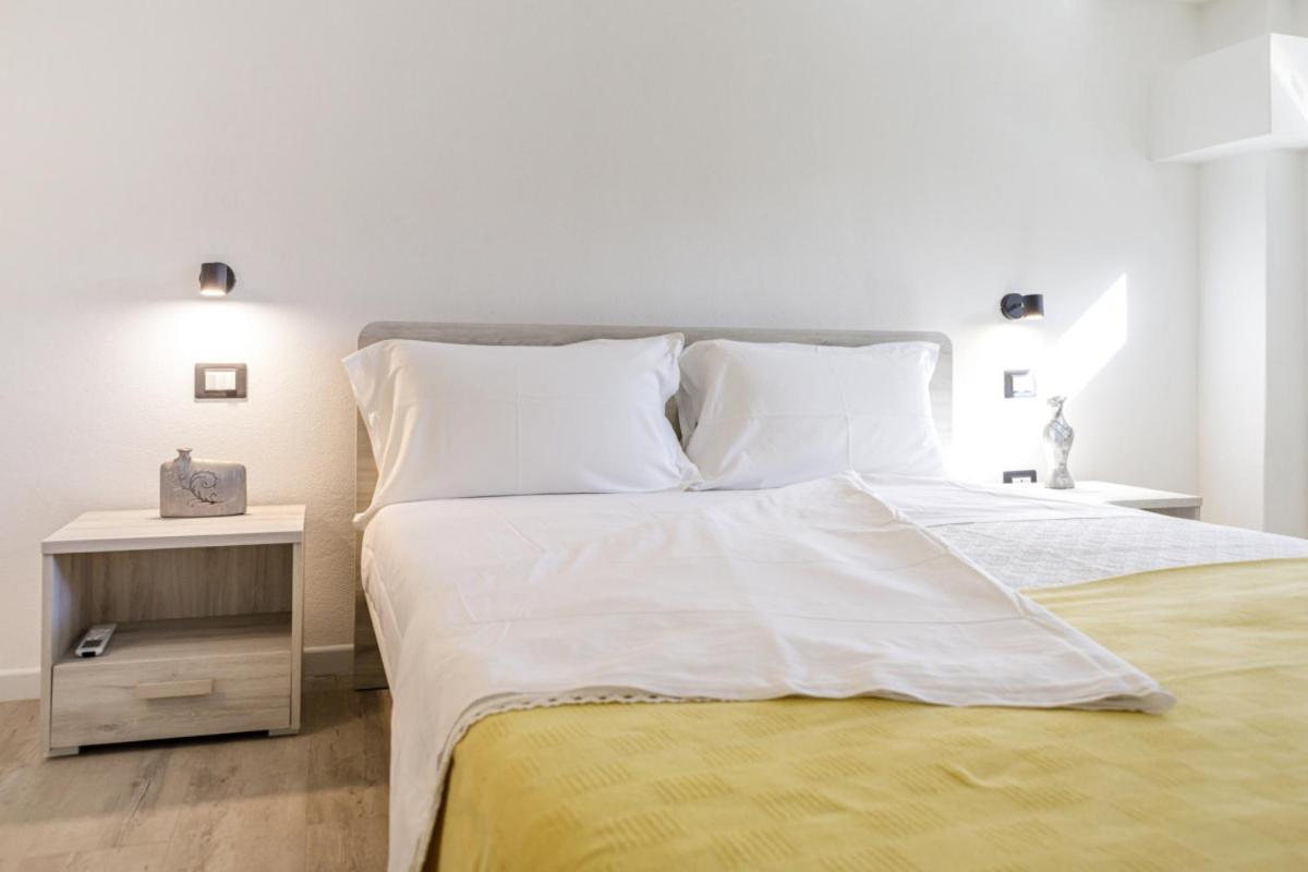 Bandiera 68 Apartment Cagliari Dış mekan fotoğraf