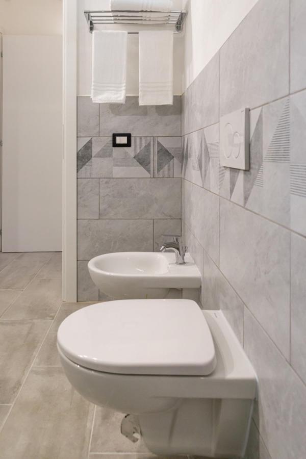 Bandiera 68 Apartment Cagliari Dış mekan fotoğraf
